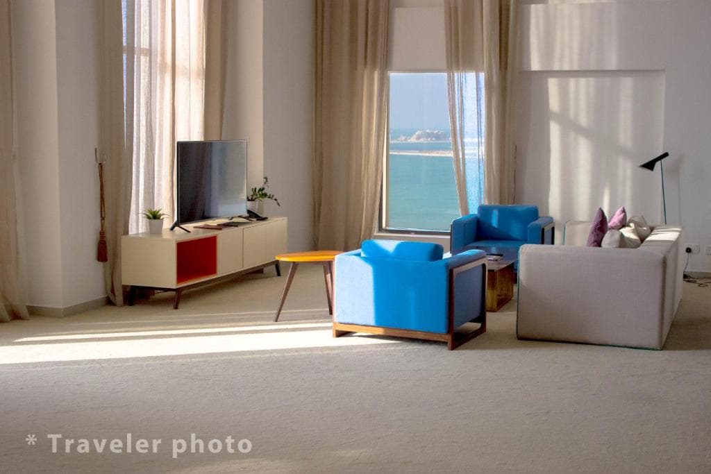 Hotel Ramada & Suites by Wyndham Dubai JBR - 41