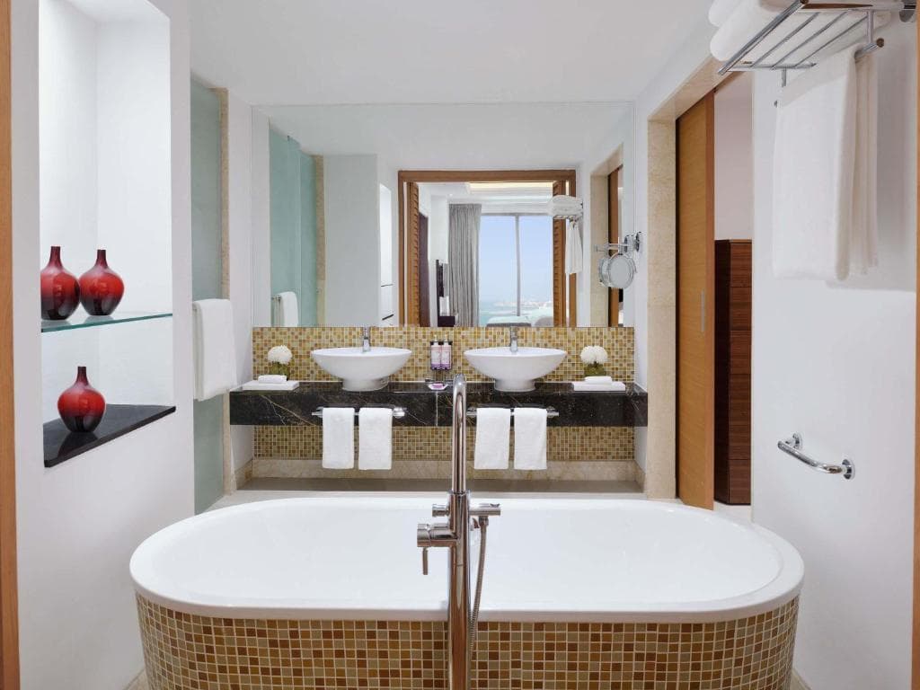 Hotel Movenpick Jumeirah Beach - 38