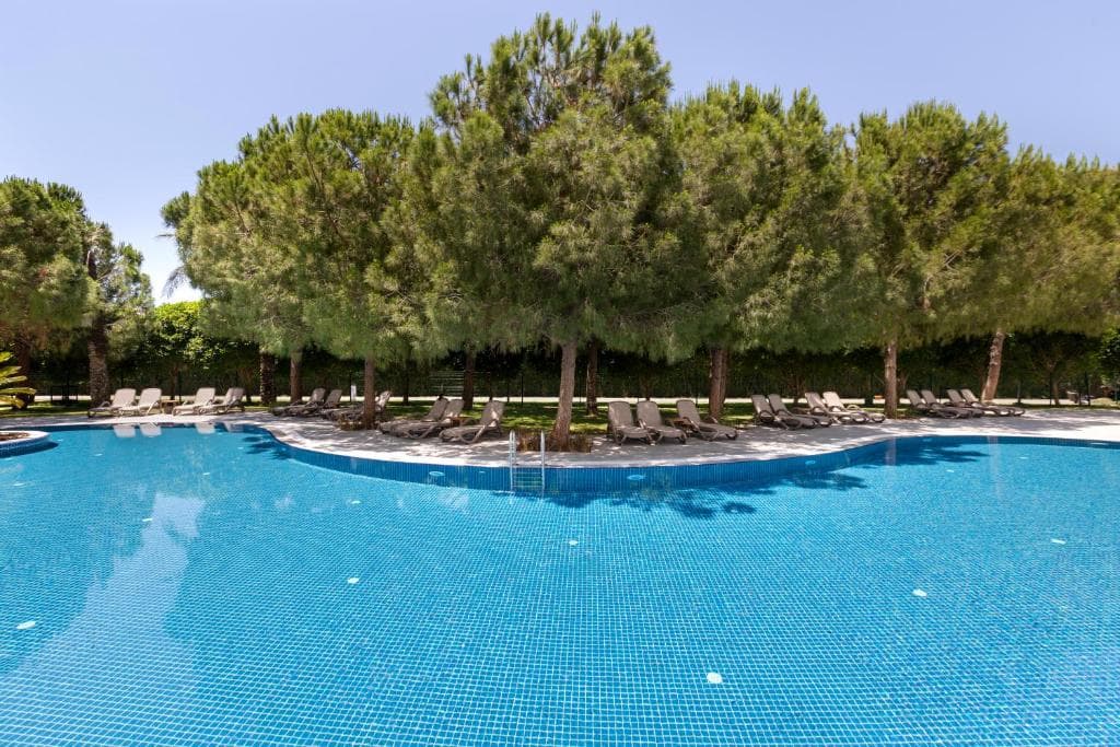 Hotel Miracle Resort - 30