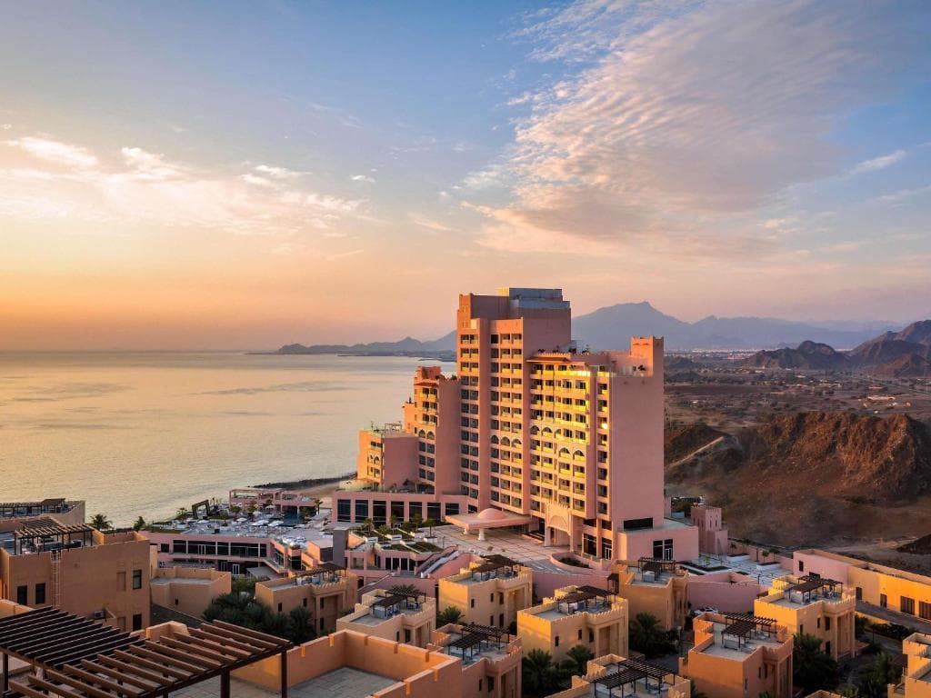 Fairmont Fujairah Beach Resort - 1