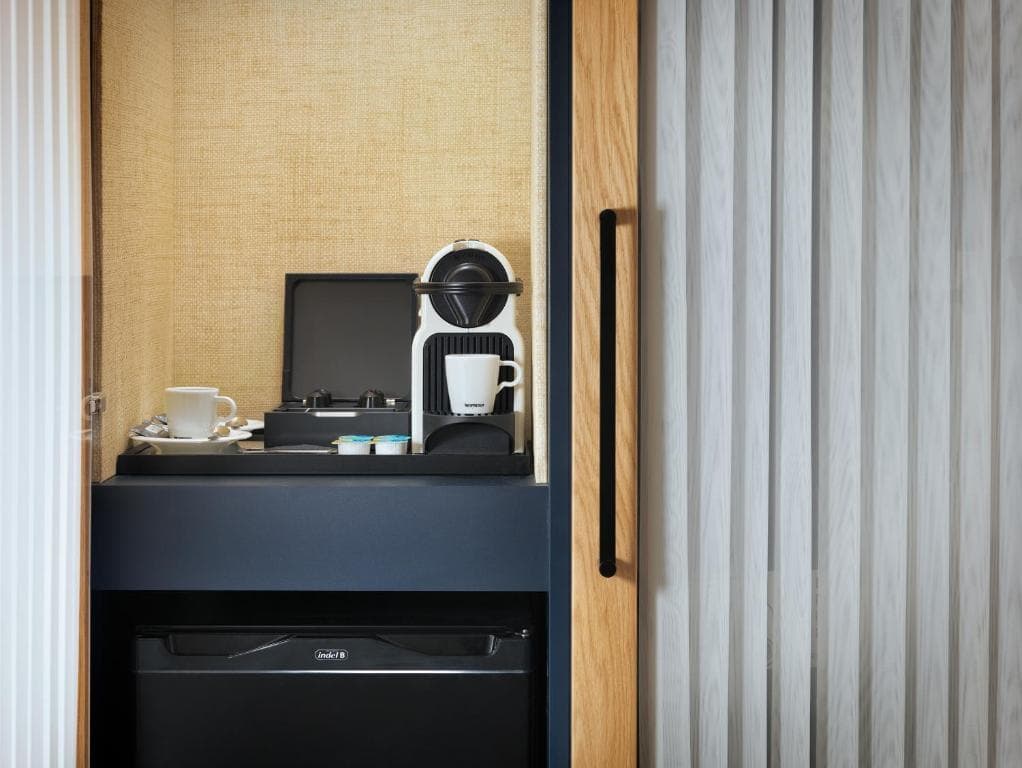 Hotel H10 Madison - 29