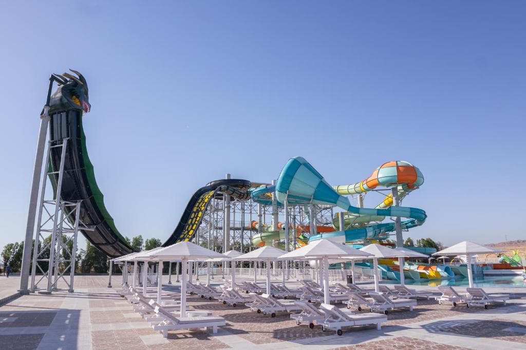 Sirena Beach Resort & Spa - 11