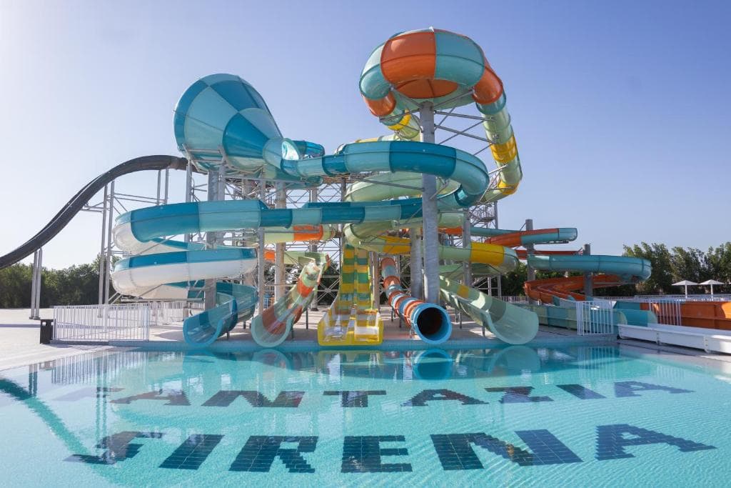 Sirena Beach Resort & Spa - 18