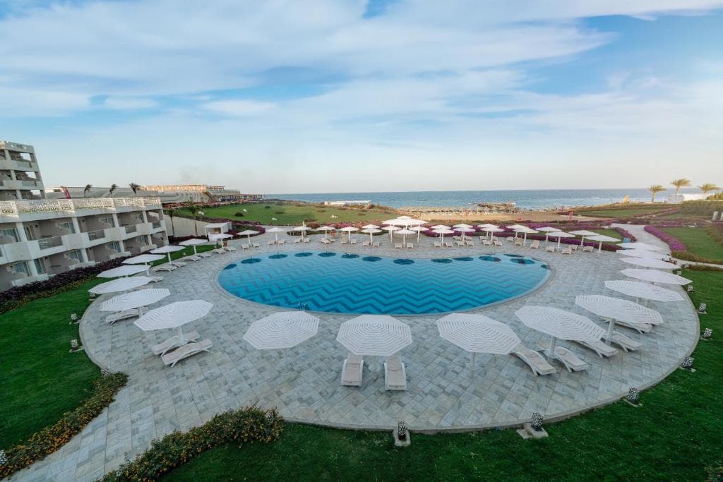 Sirena Beach Resort & Spa - 29