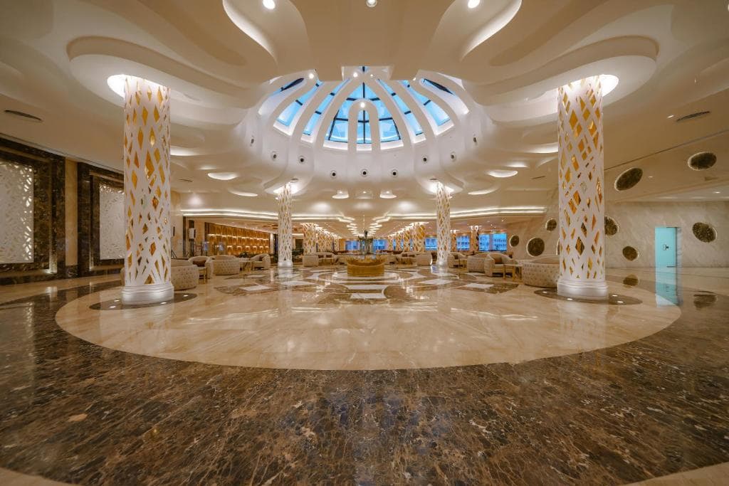 Sirena Beach Resort & Spa - 36