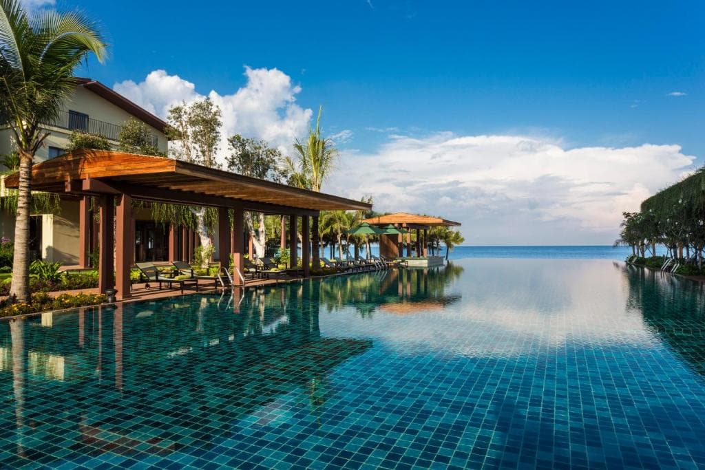 Dusit Princess Moonrise Beach Resort - 1