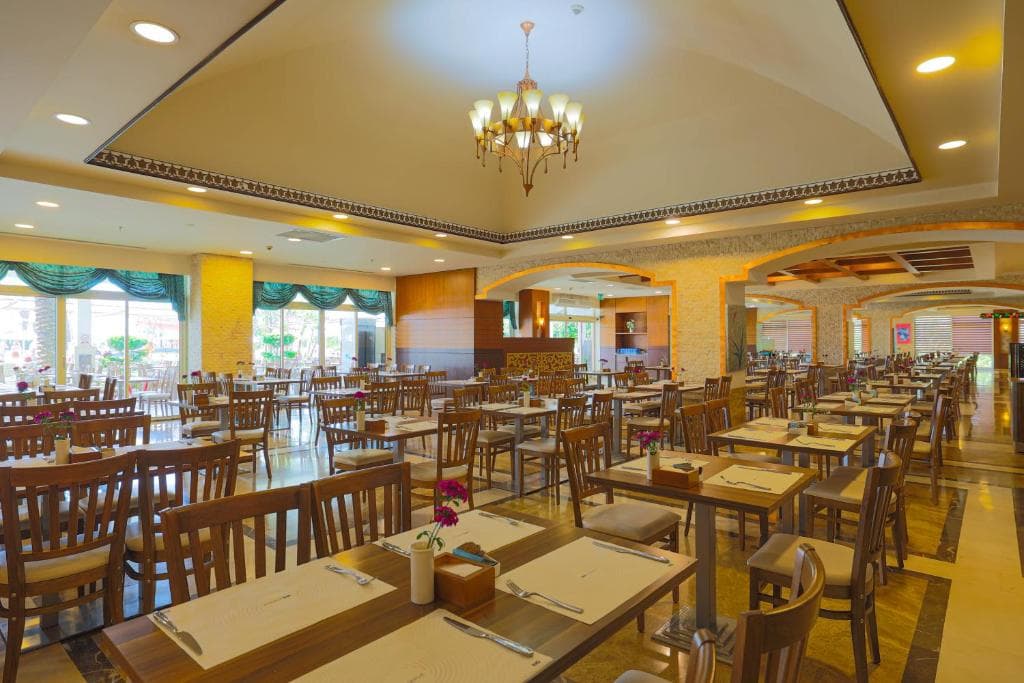 Crystal Family Resort and Spa - 22