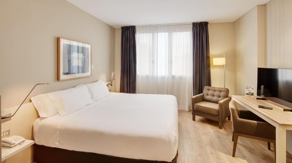 Hotel Sercotel Amister Art Barcelona - 4