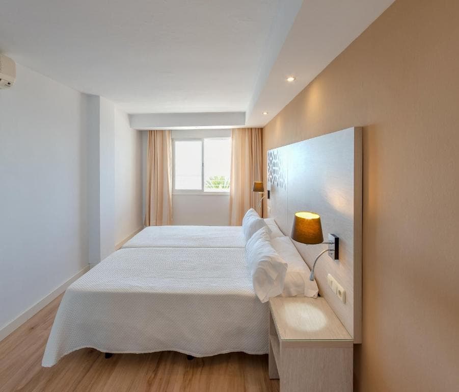 Hotel Puerto Azul Marbella - 2