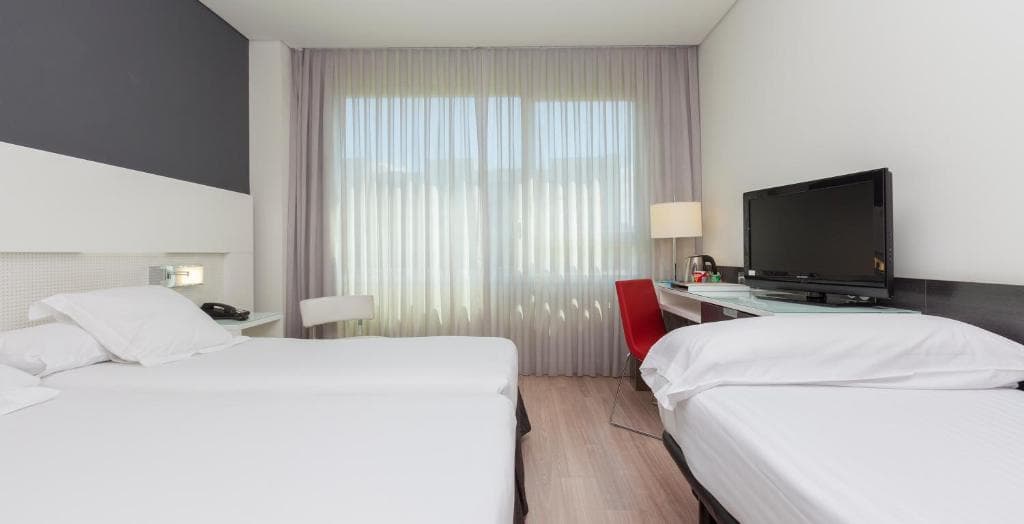 Hotel Axor Feria - 22