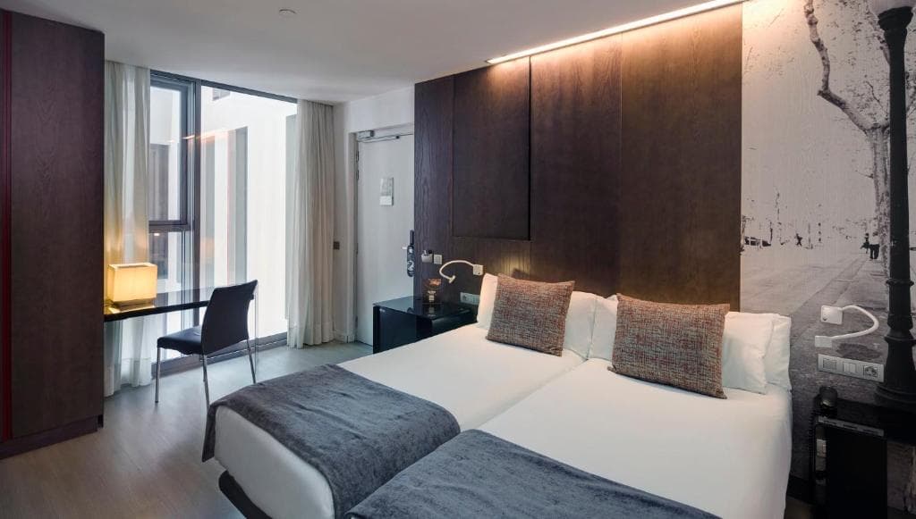 Hotel Sercotel Rosellon - 19