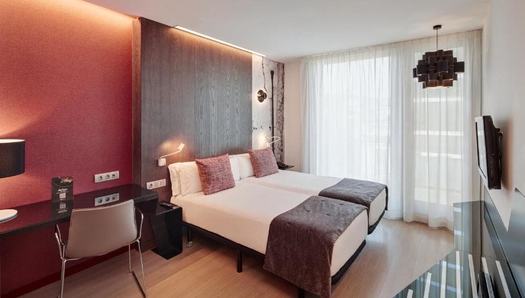 Hotel Sercotel Rosellon - 32