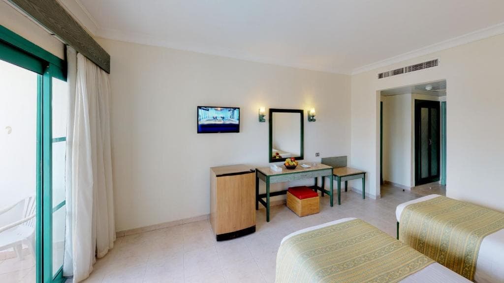 Hotel Falcon Hills - 19