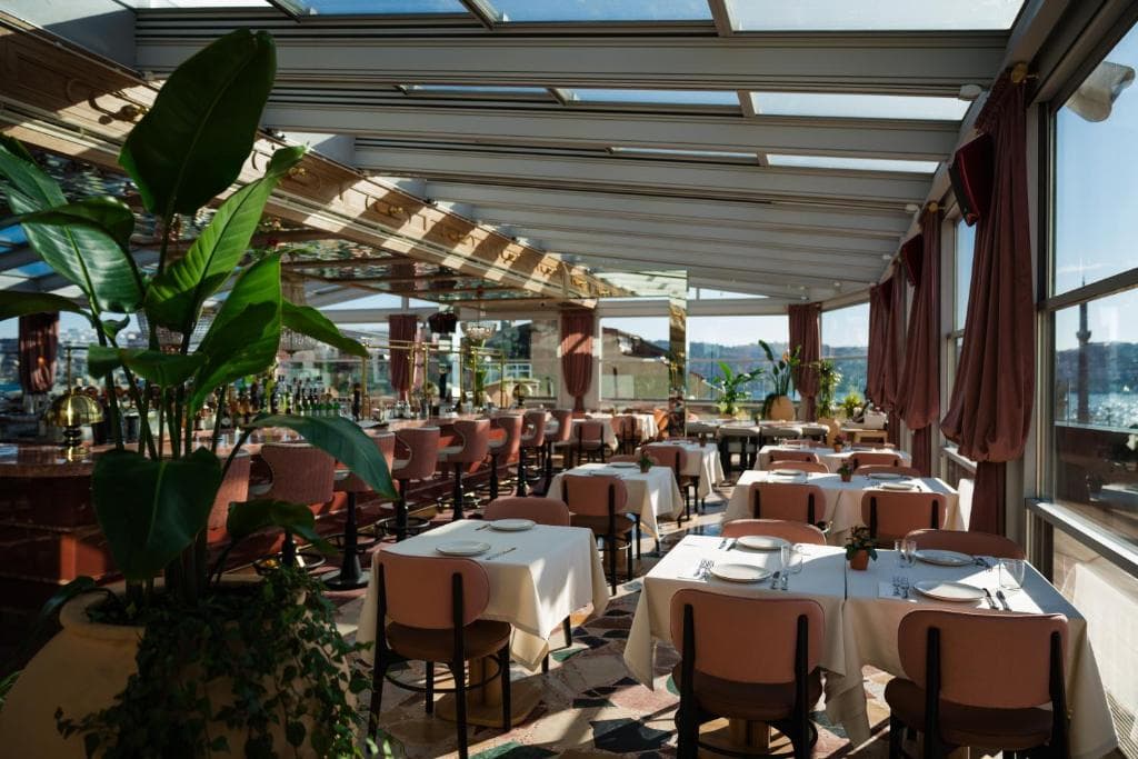 Crowne Plaza Istanbul - Ortakoy Bosphorus by IHG - 16