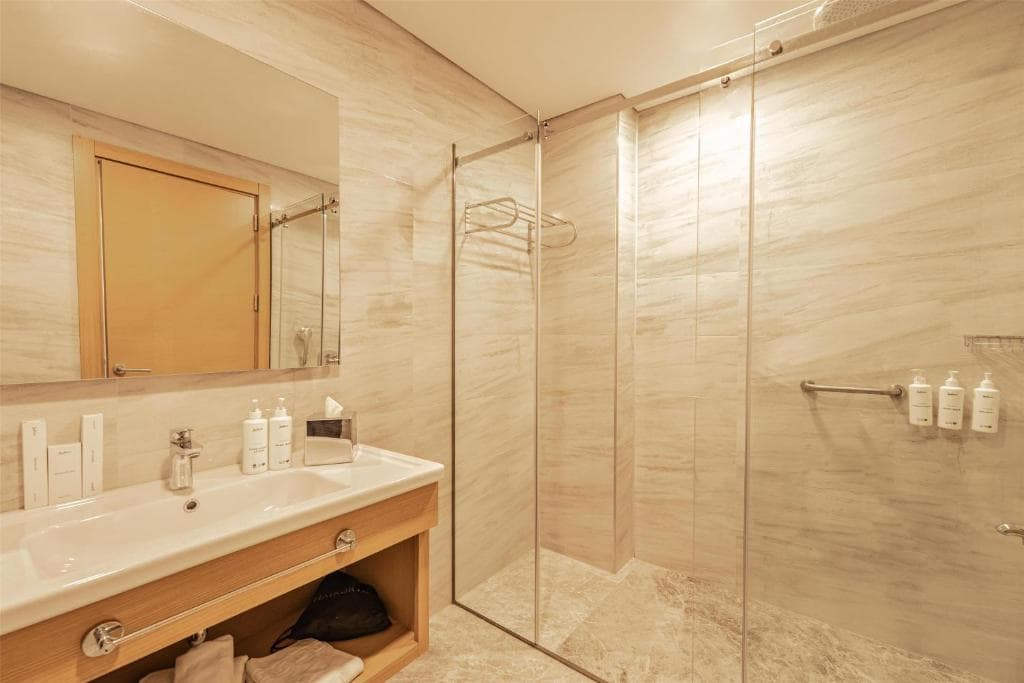 Radisson Hotel Istanbul Harbiye - 36