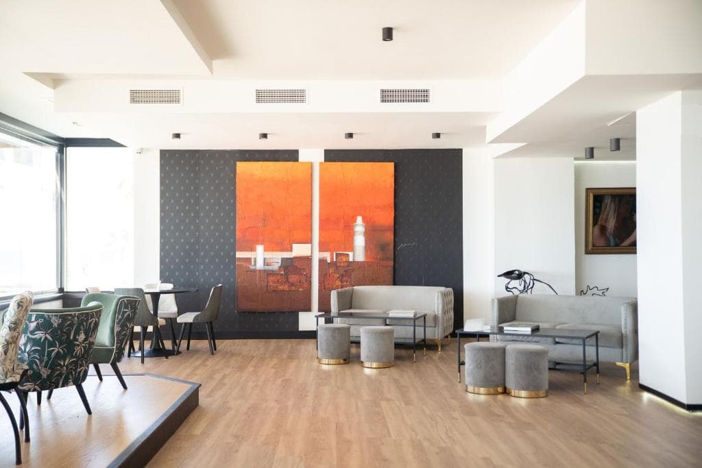 Hotel Fay Victoria Beach - 19