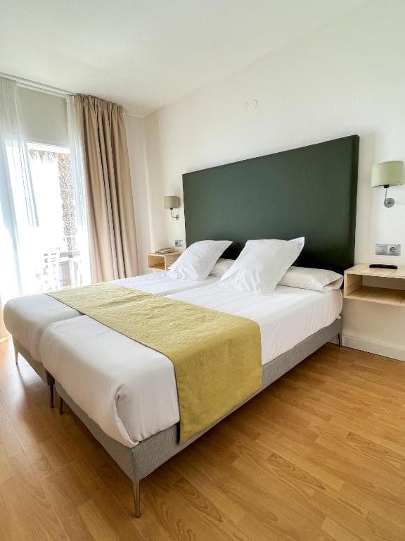 Hotel Fay Victoria Beach - 29