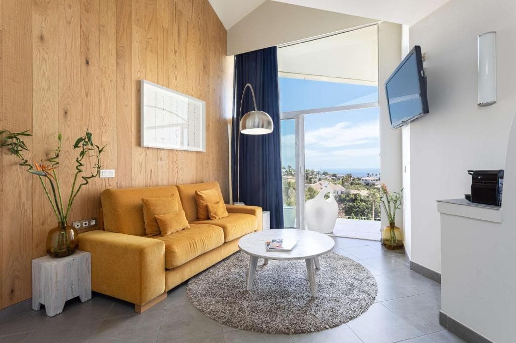 Hotel Higueron Malaga, Curio collection by Hilton - 43