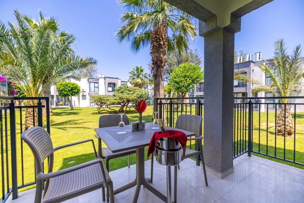 Charter Antalya- VONRESORT GOLDEN BEACH - 17