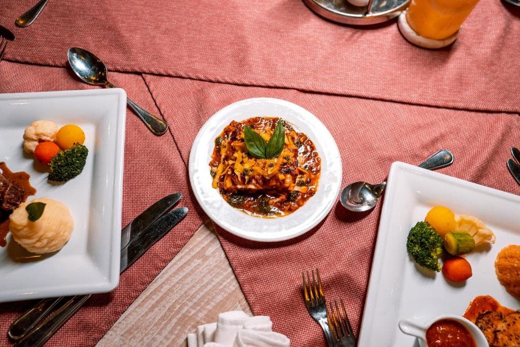 Aladdin Beach Resort - 39