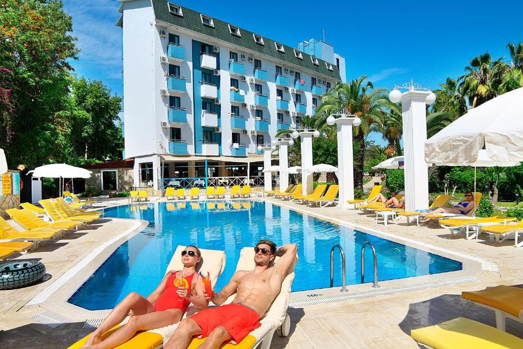 Hotel Club Aqua Plaza - 1