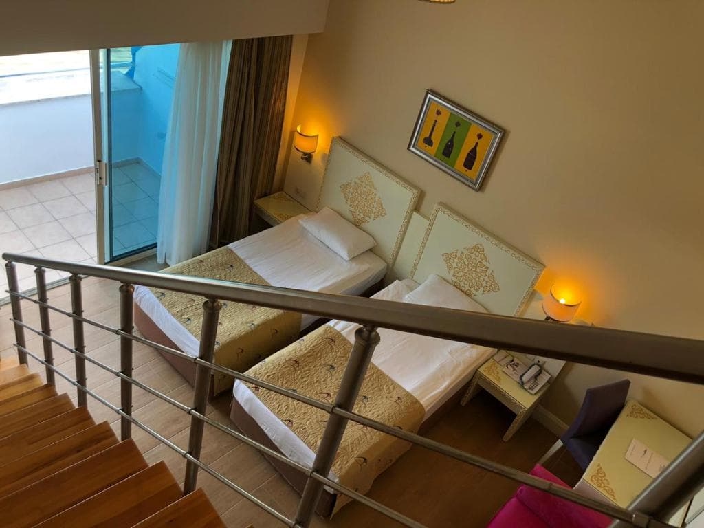 Charter Antalya - Hotel CRYSTAL ADMIRAL - 2
