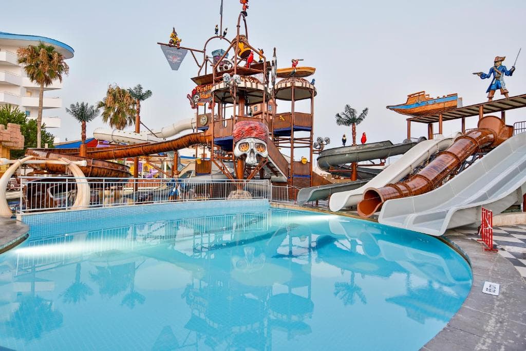 Charter Antalya - Hotel CRYSTAL ADMIRAL - 10