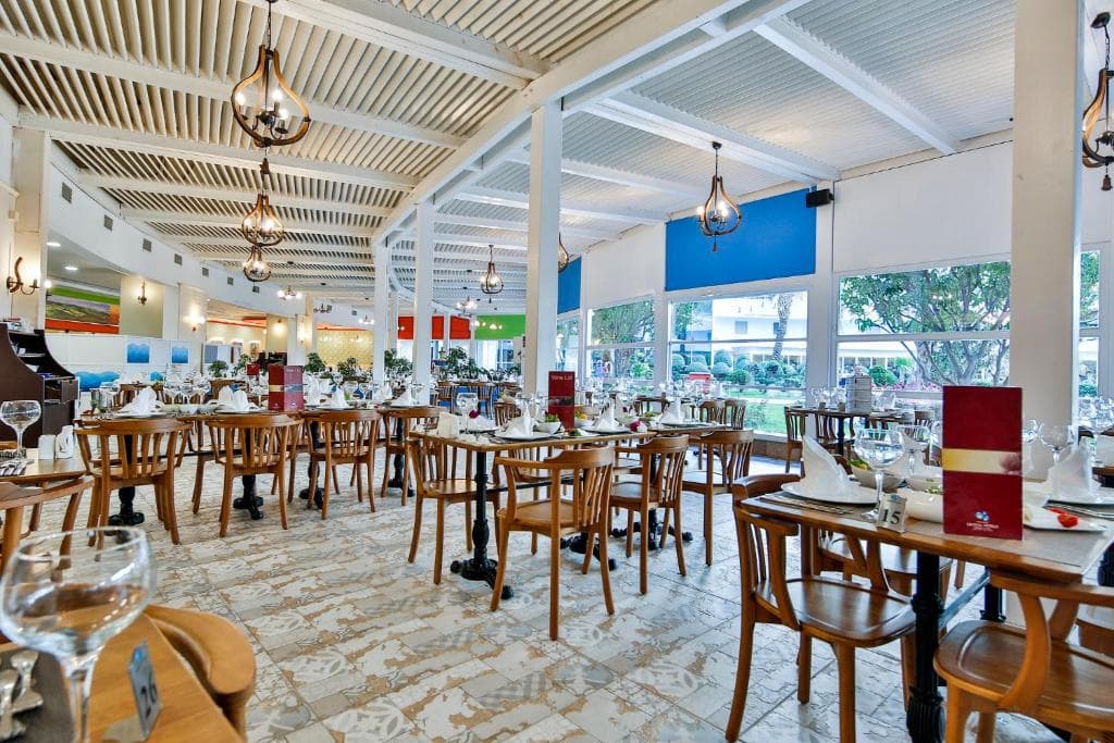 Charter Antalya - Hotel CRYSTAL ADMIRAL - 35