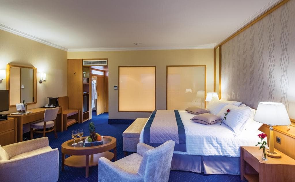 Athena Royal Beach Hotel - 24