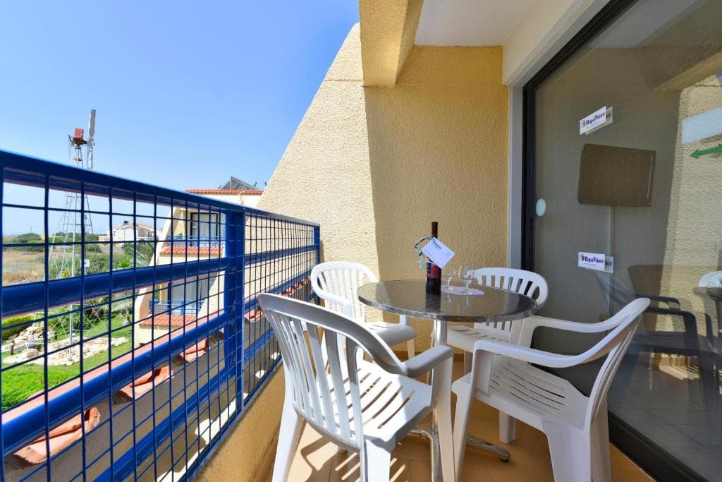 Napa Prince Hotel Apts - 36