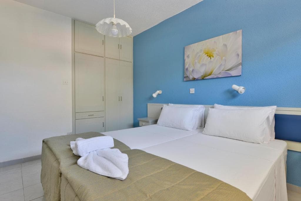 Napa Prince Hotel Apts - 76