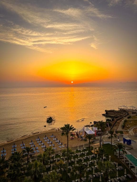 Hotel Silver Sands Beach - 9