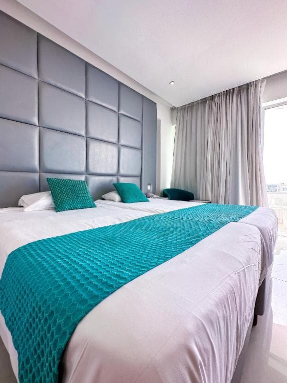 Hotel Silver Sands Beach - 16