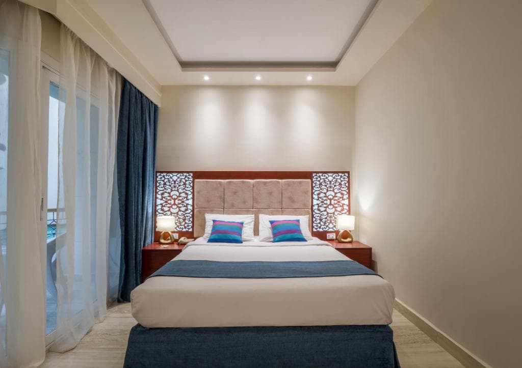 Seagull Beach Resort - Families and Couples Only - 37