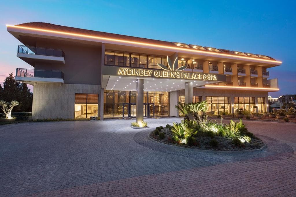 Aydinbey Queen's Palace & Spa Resort - 6