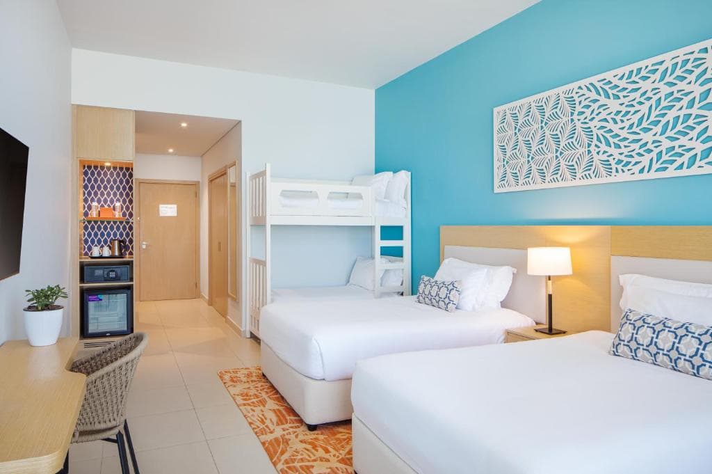 Hotel Centara Mirage Beach Resort Dubai - 7