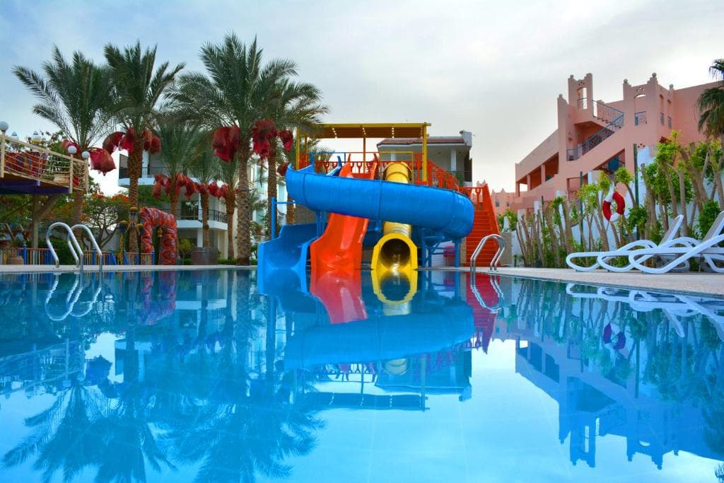 Minamark Beach Resort - 14