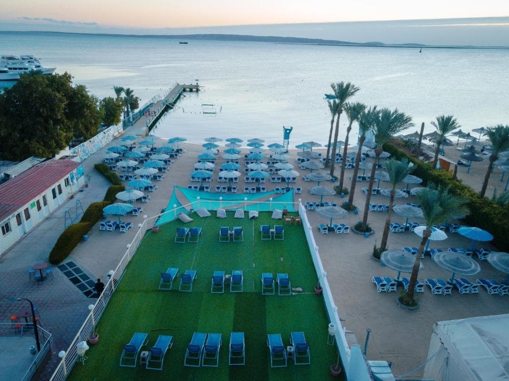Minamark Beach Resort - 16