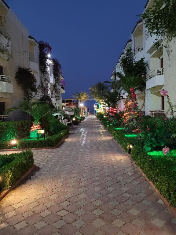 Minamark Beach Resort - 18