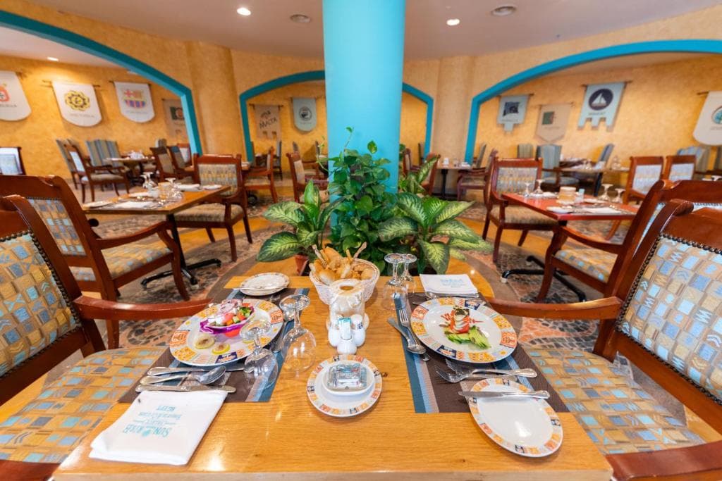 Sunrise Holidays Resort (Adults Only 16+) - 25