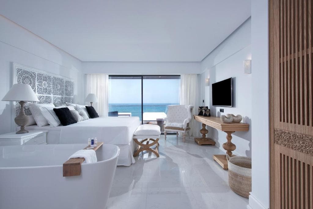 Abaton Island Resort & Spa - 4