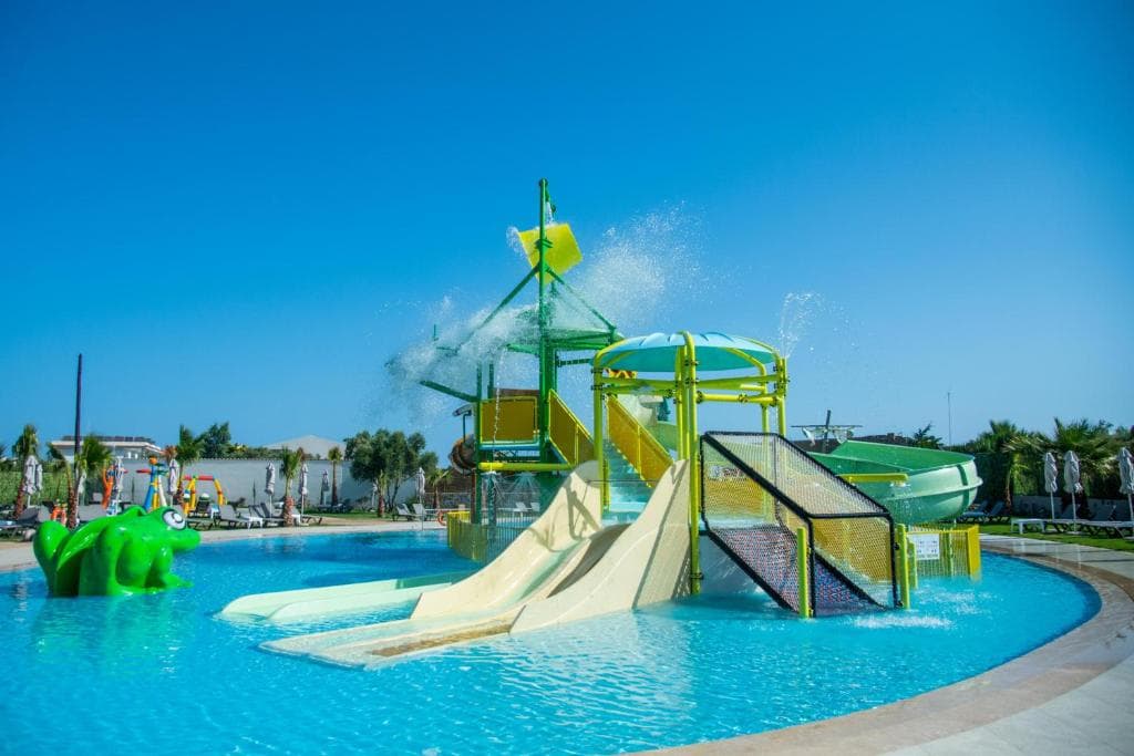 SENSEANA Seaside Resort & Aquadventure - 3
