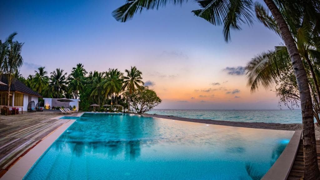 Sejur Maldive - Fiyavalhu Maldives Hotel - 18