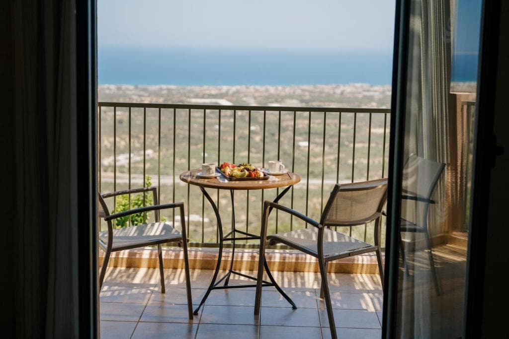 Village Heights Resort - 8