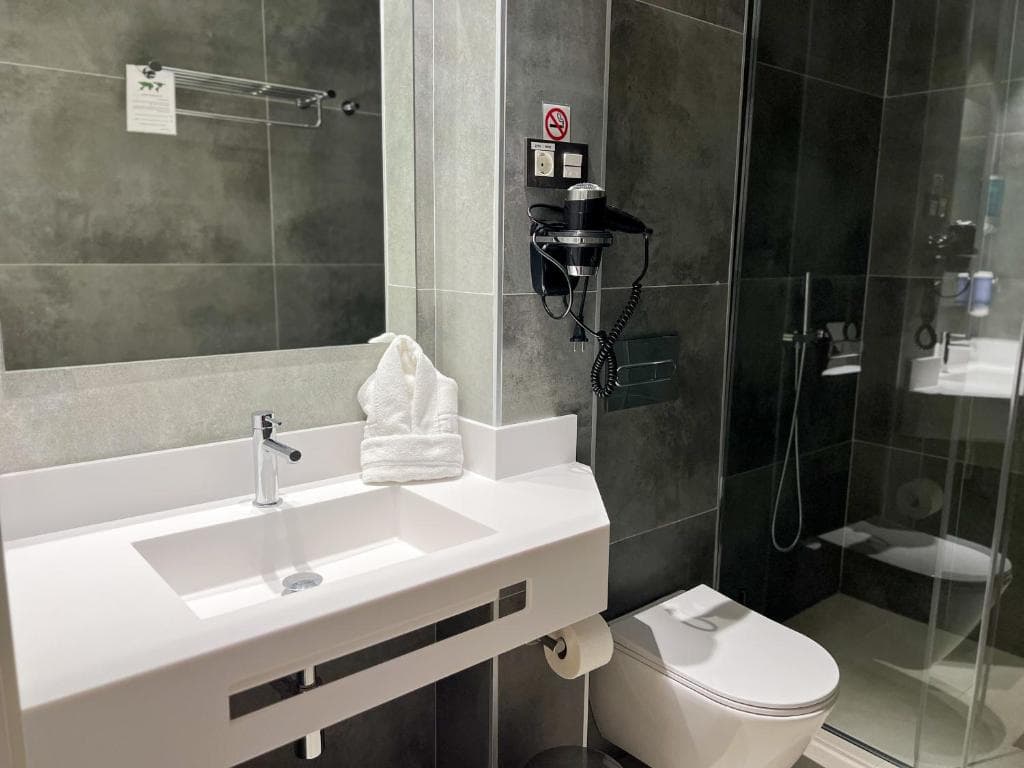 Hotel MG Poniente - 20