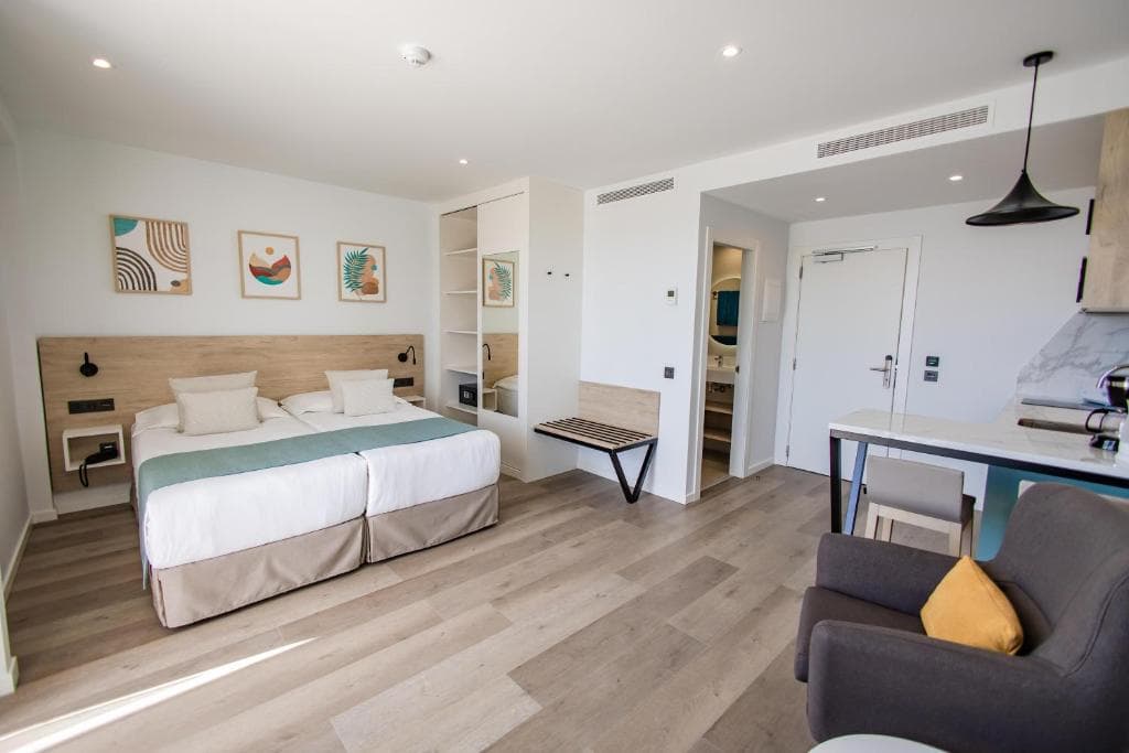 Servatur Hartaguna - Adults Only - 18