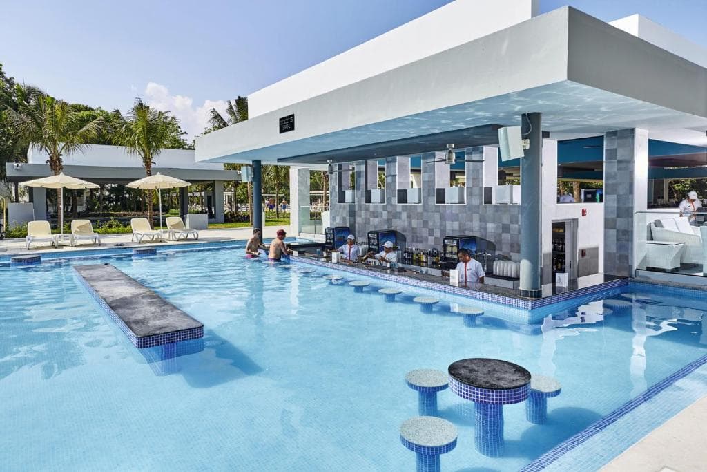 Hotel Riu Tequila - 2