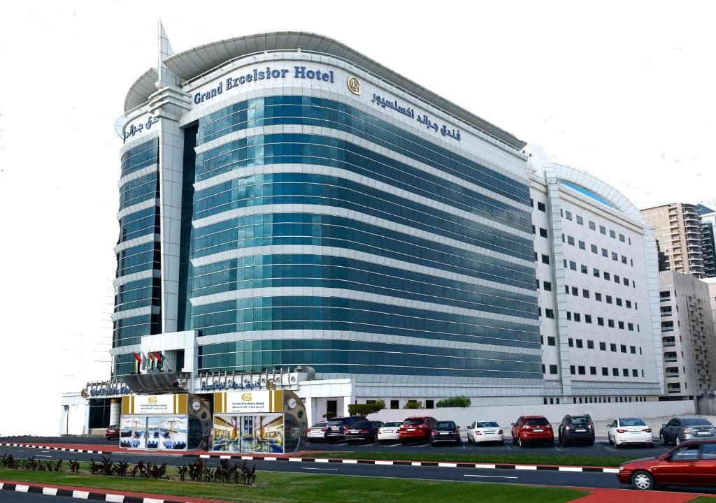 Hotel Grand Excelsior Bur Dubai - 1
