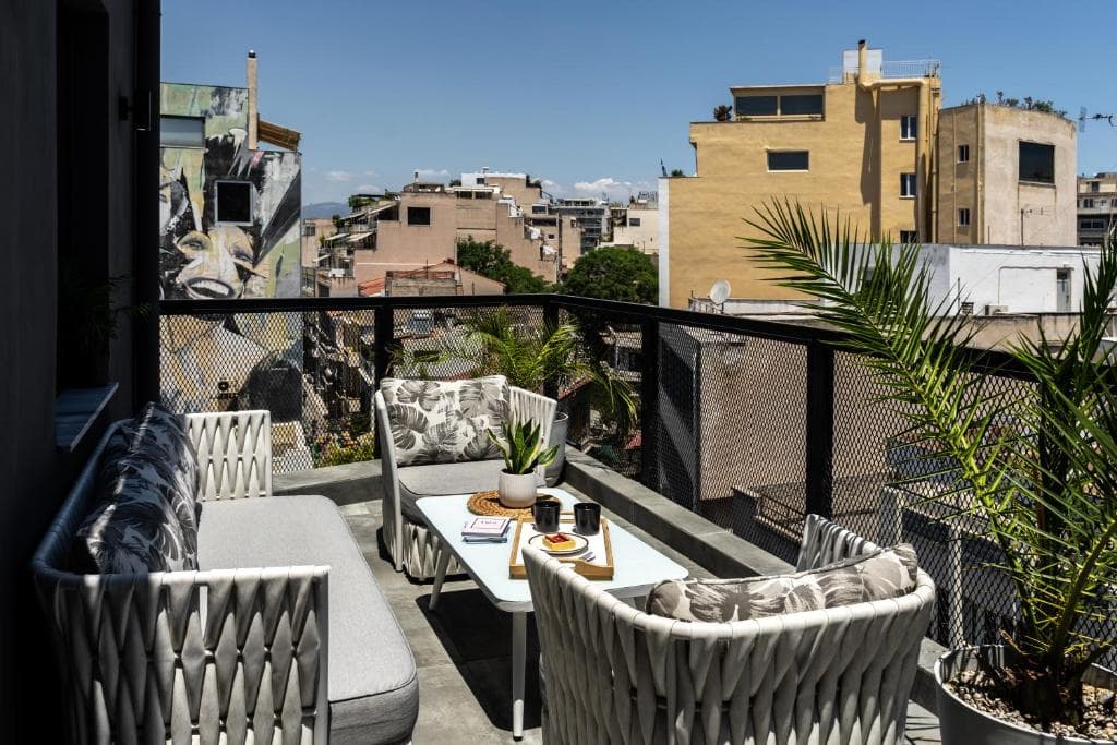 MELO Athens