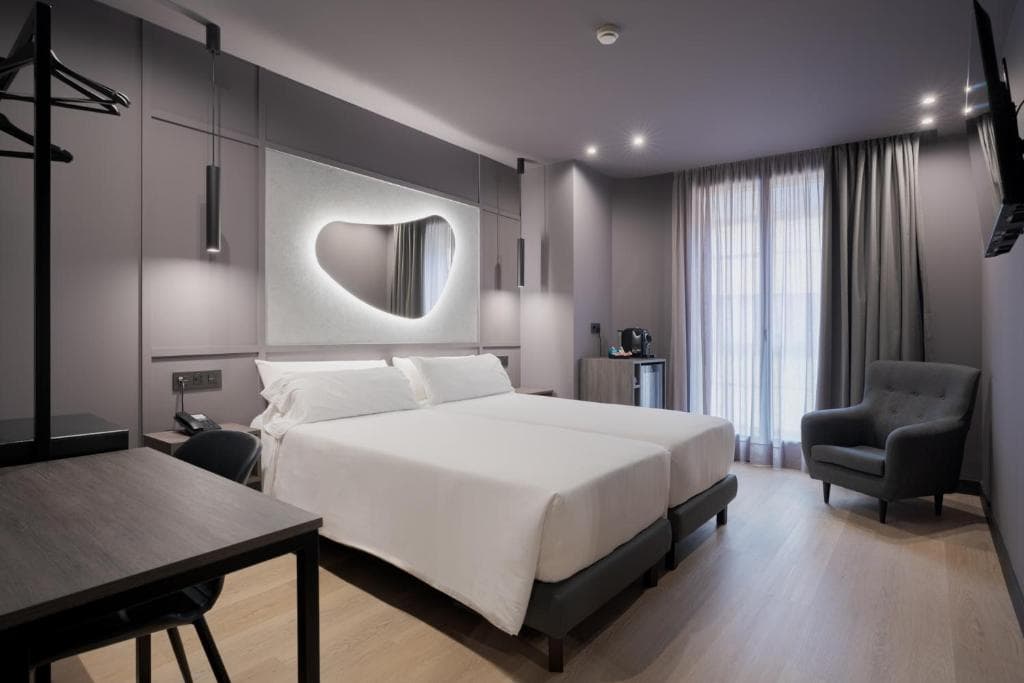 Hotel LIVVO La Escarlata - 7